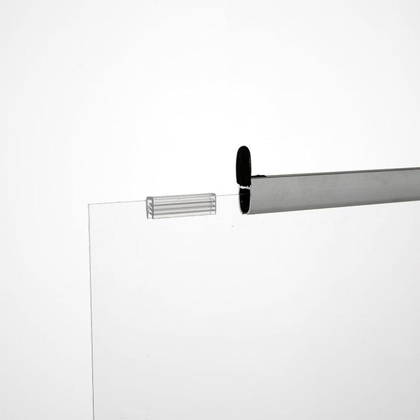 COVID 19 - Ecran suspendu