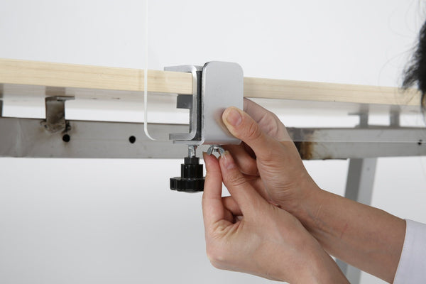 COVID-19 - Kit de pinces pour délimitation de table